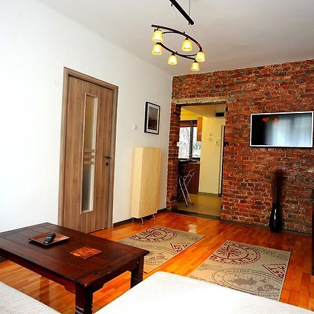 Apartament Downtown クルージュ＝ナポカ 部屋 写真